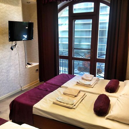 Hostel Inn Hotel&Hostel Bakü Dış mekan fotoğraf