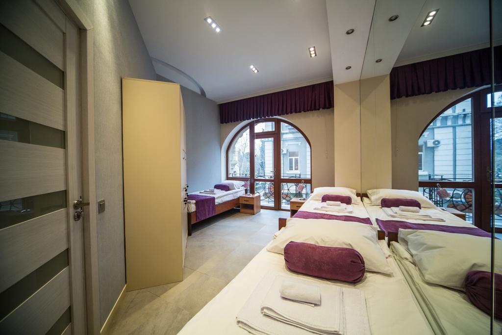 Hostel Inn Hotel&Hostel Bakü Dış mekan fotoğraf