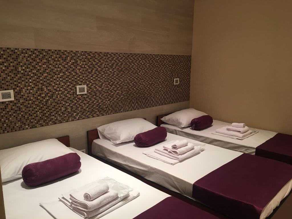 Hostel Inn Hotel&Hostel Bakü Dış mekan fotoğraf