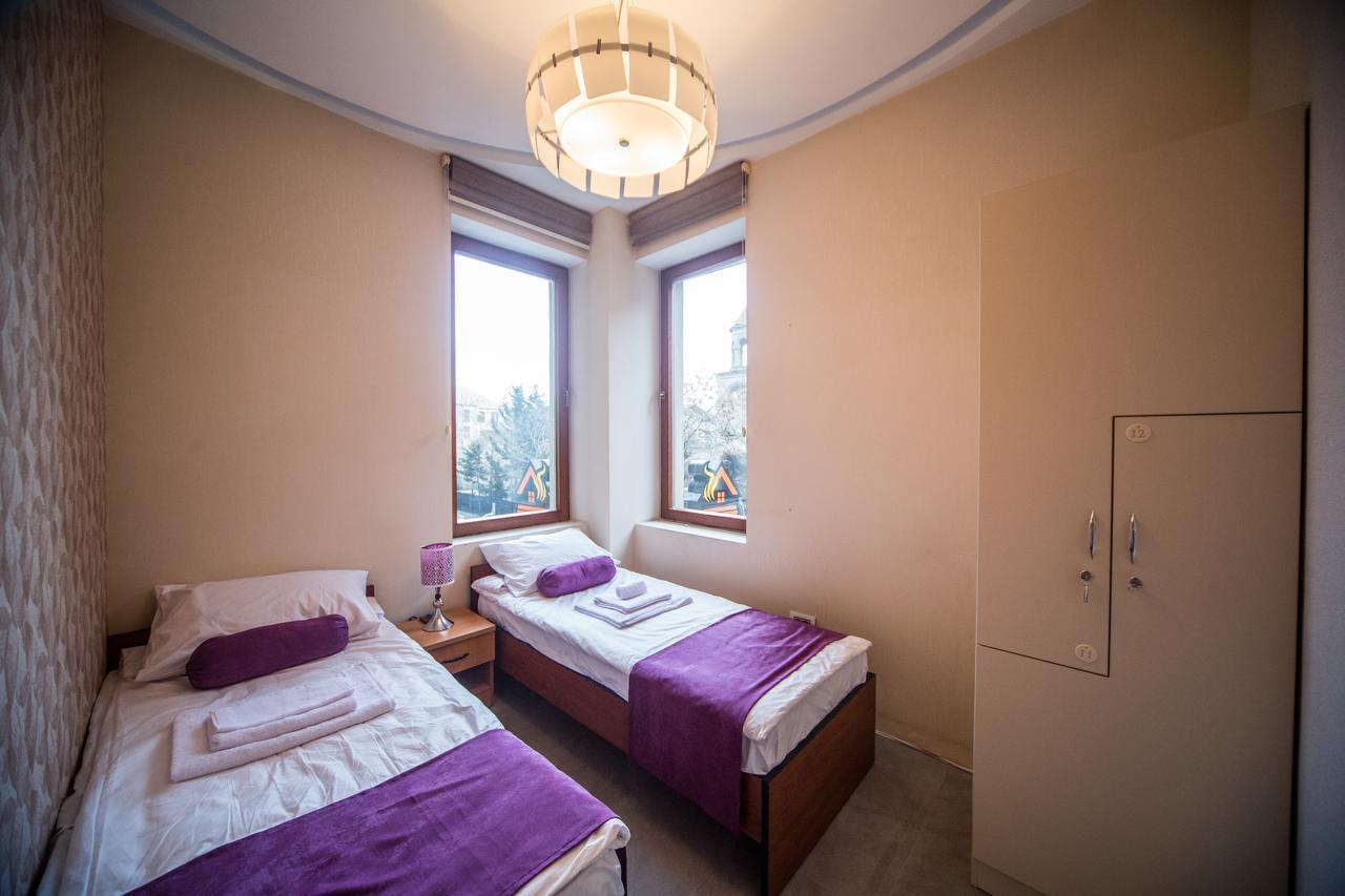 Hostel Inn Hotel&Hostel Bakü Dış mekan fotoğraf