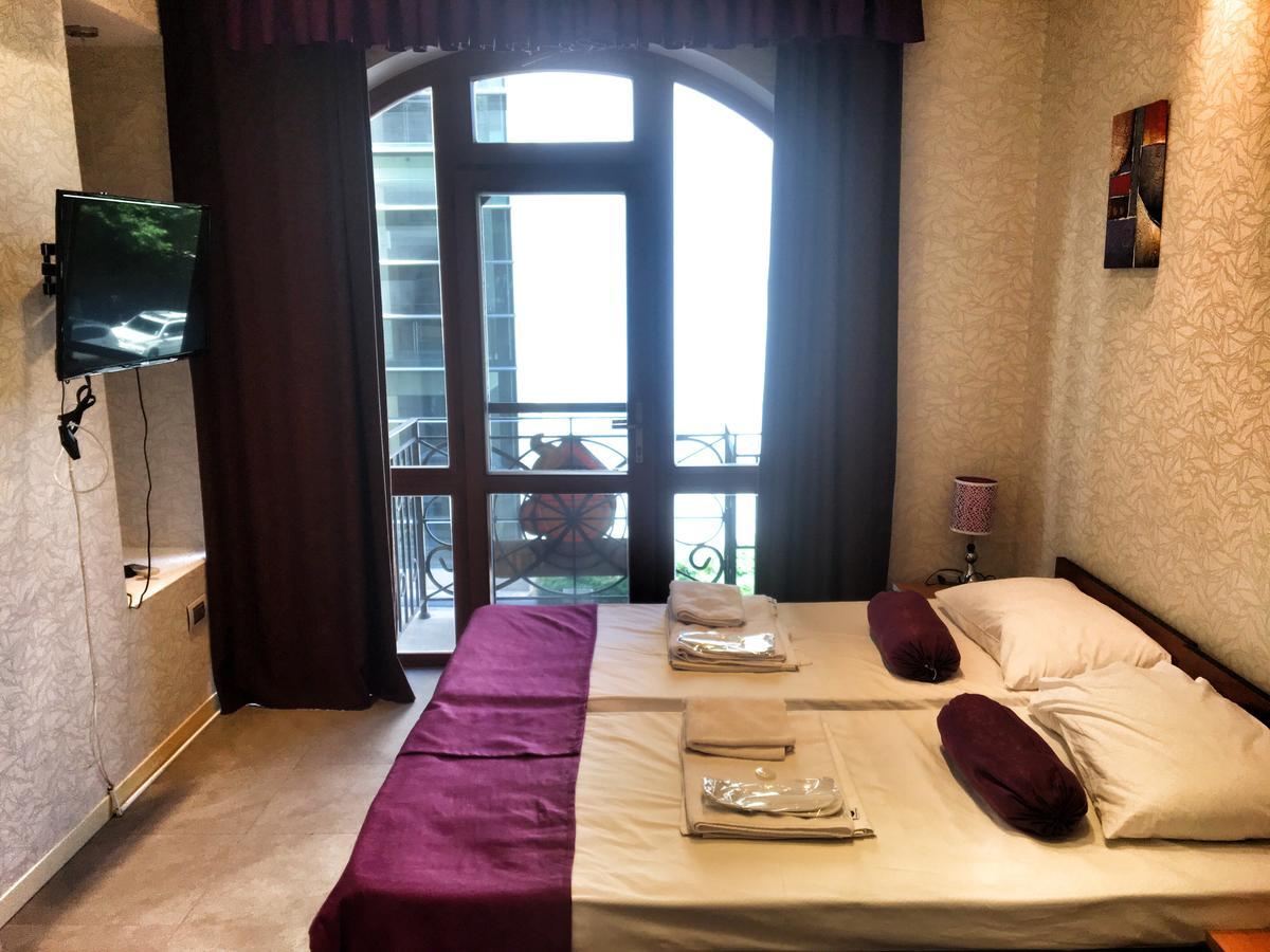 Hostel Inn Hotel&Hostel Bakü Dış mekan fotoğraf