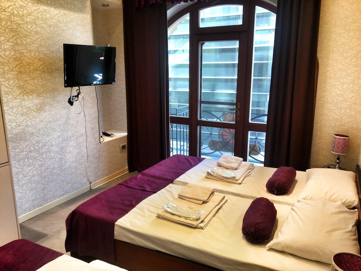 Hostel Inn Hotel&Hostel Bakü Dış mekan fotoğraf