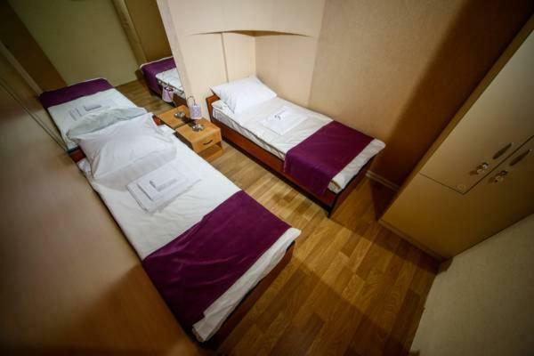 Hostel Inn Hotel&Hostel Bakü Dış mekan fotoğraf